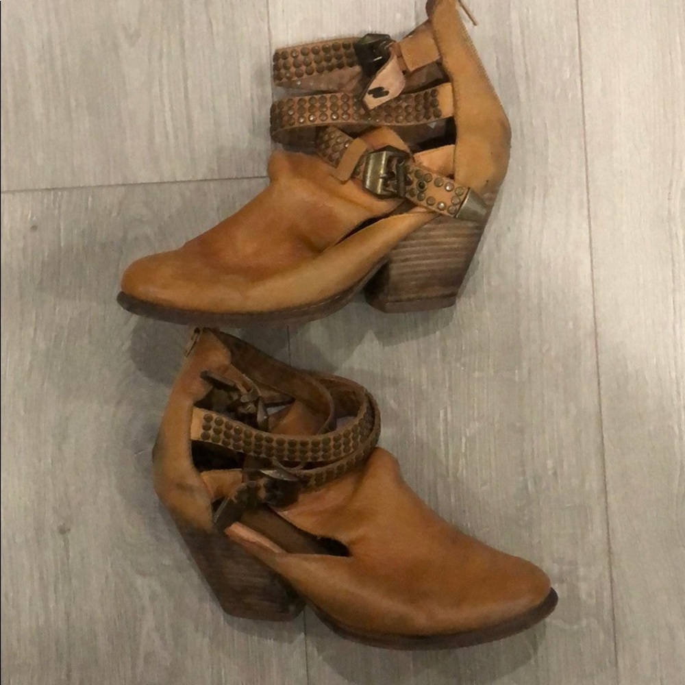 Jeffrey Campbell booties